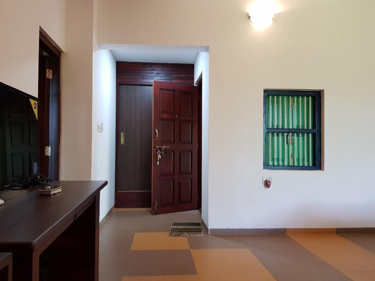 Cherilyn Monta Resort - Ratnagiri Vatul Εξωτερικό φωτογραφία