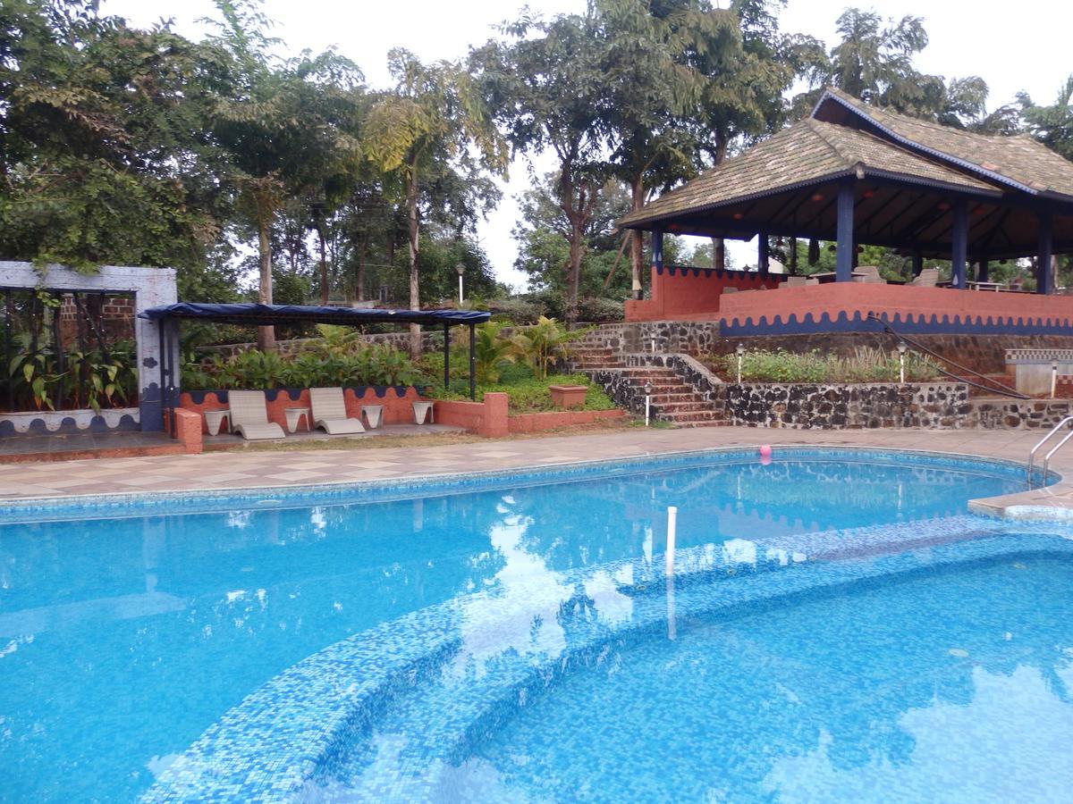 Cherilyn Monta Resort - Ratnagiri Vatul Εξωτερικό φωτογραφία
